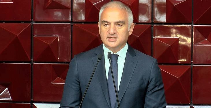 Bakan Ersoy’dan Altın Portakal Film Festivali açıklaması